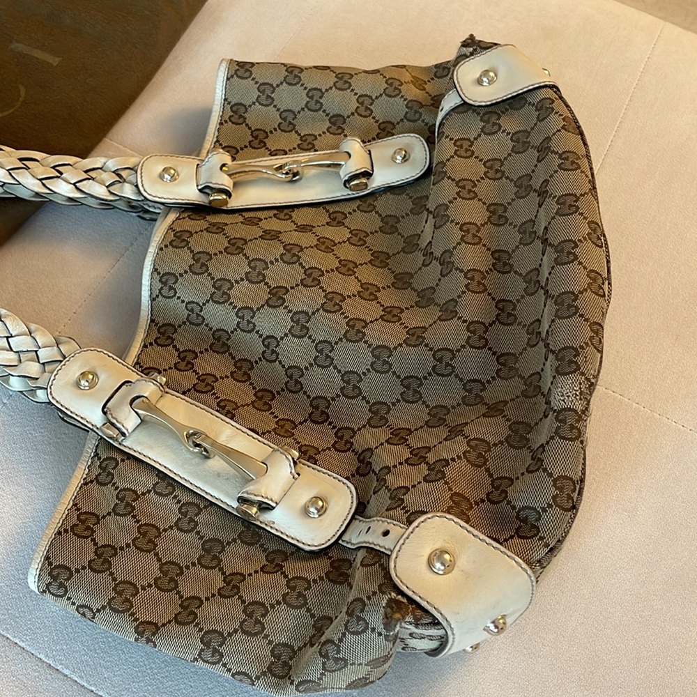 Gucci bag - Picture 2 of 9